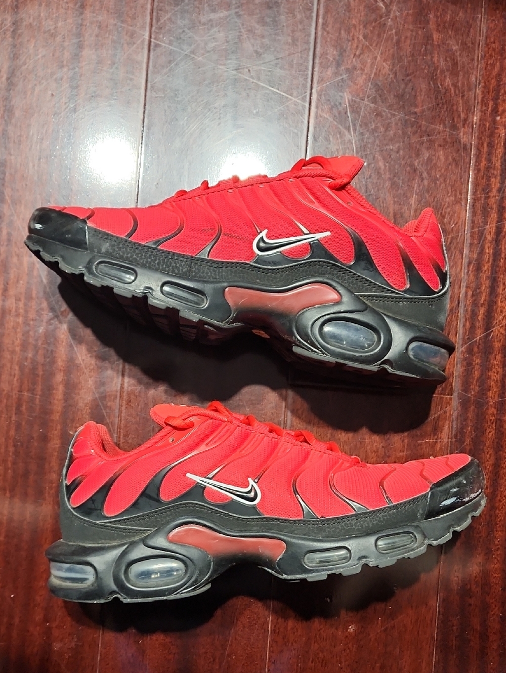 Nike Air Max Plus TN Tuned University Red / Black Sz 8.5 Men’s